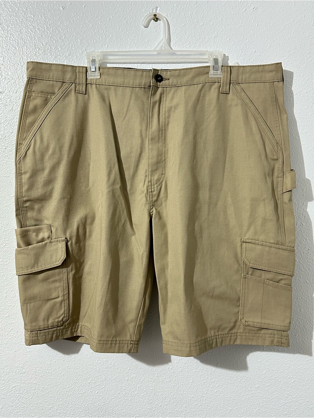 NWT Dickies Mens 42 Beige Canvas Cargo Shorts 11” Inseam Utility Skater Work